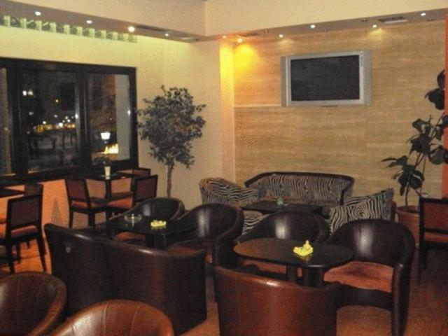 Astoria Hotel Traditional Komotini Exterior photo