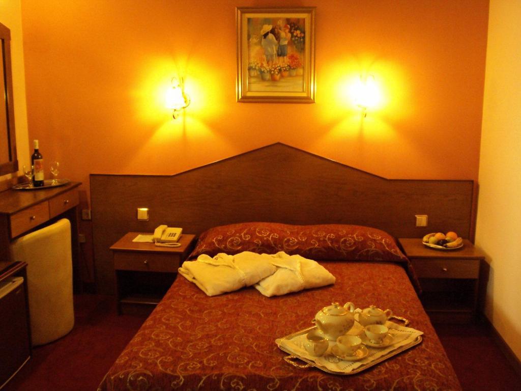 Astoria Hotel Traditional Komotini Room photo